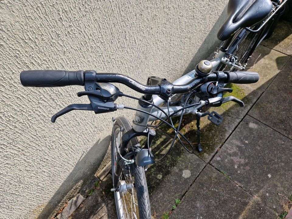 Licorno Herrenfahrrad Jugendfahrrad Fahrrad 28 Zoll in Garbsen