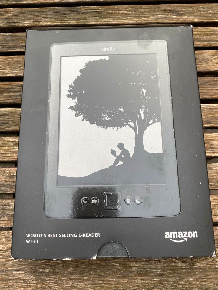 AMAZON Ebook Reader Display 6" 2GB Wifi colore Nero in Niederkassel