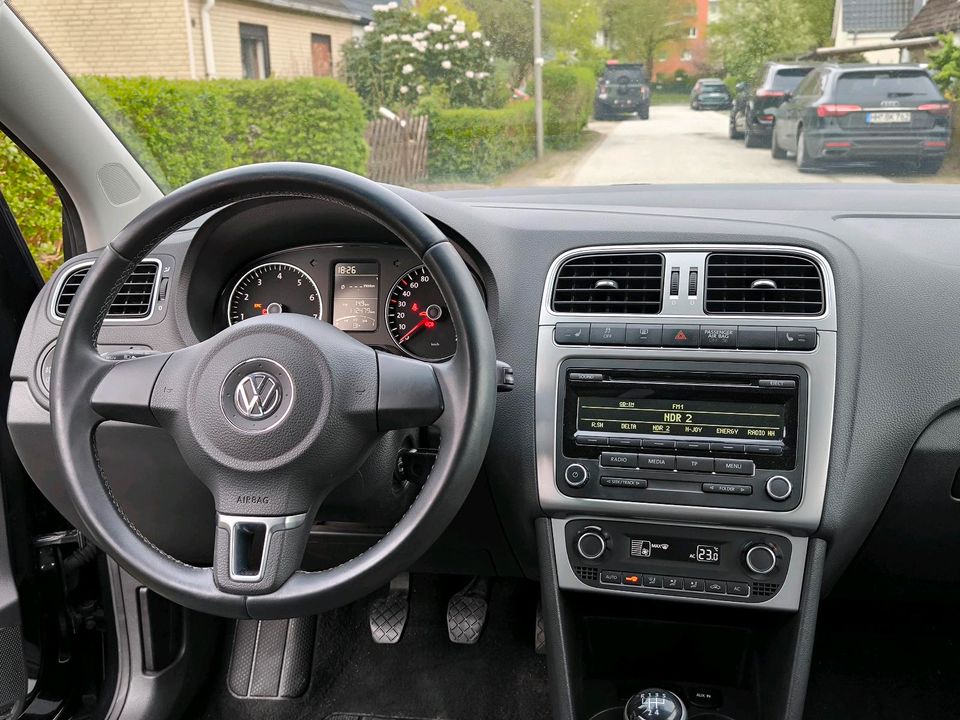 VW Polo 6R 4Türen Klima Sitzheizung Fensterheber Alu in Hamburg