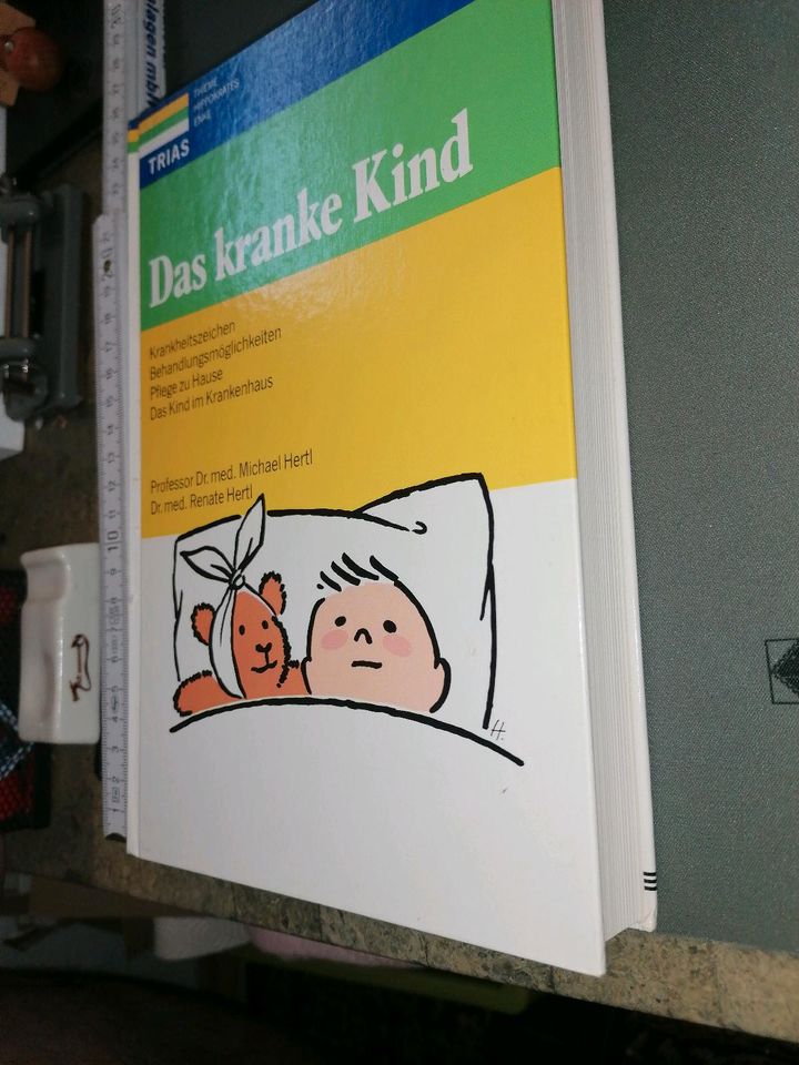 Das kranke Kind Michael Renate Hertl Hippokrates Enke Thieme Tria in Berlin