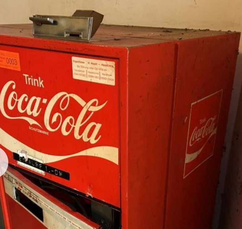 Coca Cola Automat , alt 60er Jaher in Bad Sassendorf