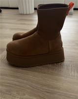 Ugg Boots neuwertig Niedersachsen - Westerholt Vorschau