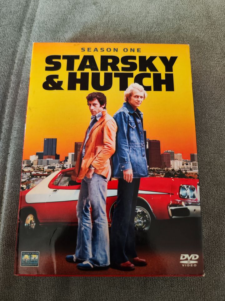 DVD Box Starsky & Hutch season one in Itzehoe