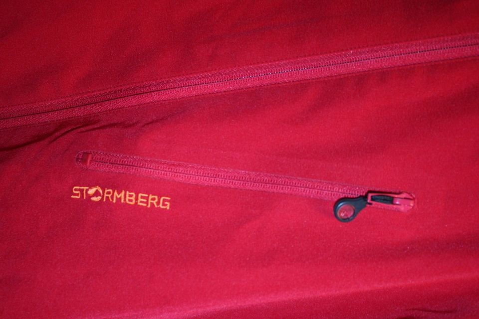 Outdoorjacke Marke Stormberg in Nordrhein-Westfalen - Porta Westfalica |  eBay Kleinanzeigen ist jetzt Kleinanzeigen