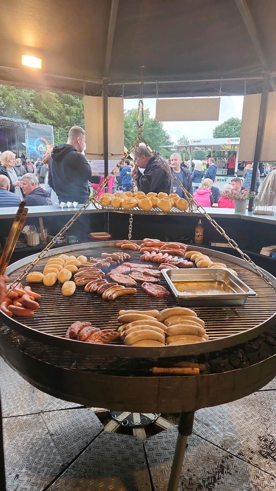 Schwenkgrill hat noch Termine frei in Schleswig