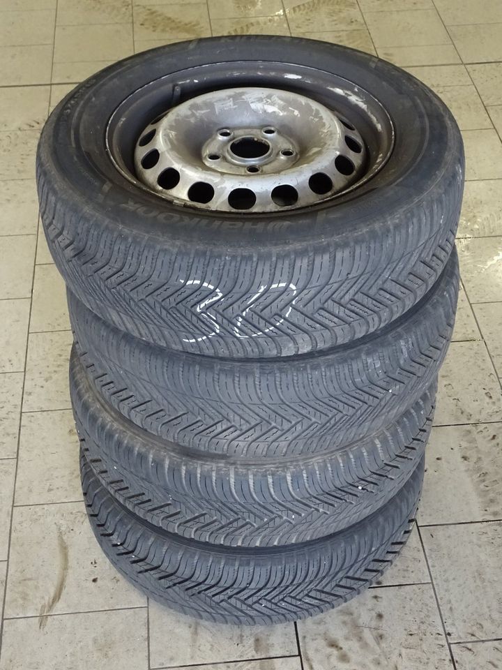 Satz Allwetterreifen VW Caddy 195/65R15 95H Hankook 4Season in Burgstädt