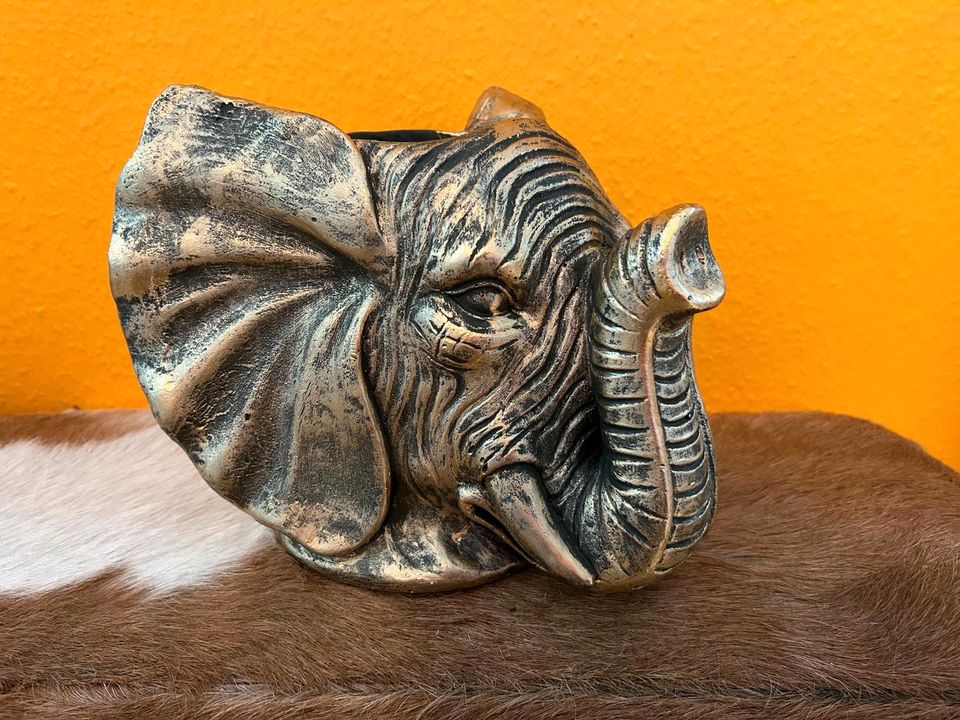 Pflanztopf Elefant Gold Topf Deko ausgefallen Umtopf Dschungel in Wuppertal