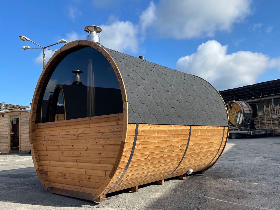 Sauna Thermoholz mit Terrasse Panoramascheibe auf Lager in Wandlitz