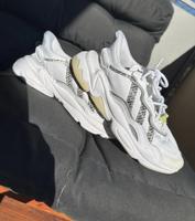 Adidas Ozweega Schuhe Rheinland-Pfalz - Bendorf Vorschau