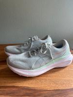 Asics Gel Kayano 30 Damen Laufschuh Größe 44,5 Baden-Württemberg - Heidenheim an der Brenz Vorschau