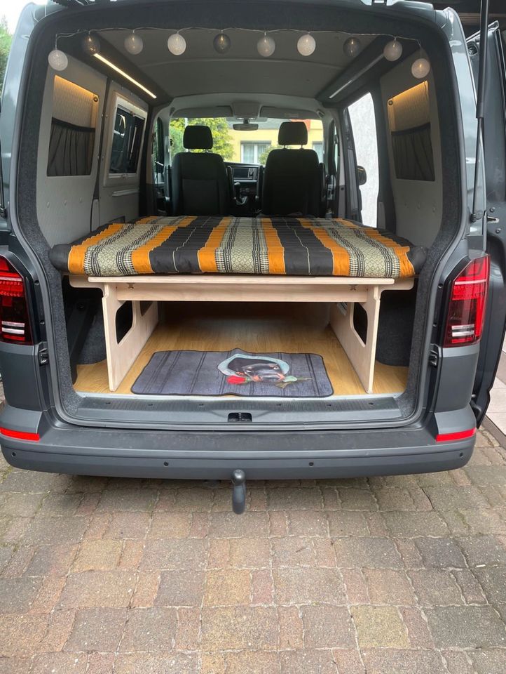 Camper Camping, Systembett mit Sitzbank für VW T5/6 Vito in Baesweiler