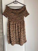 Sommer Kleid Schulterfreie Größe XS Leoparden Muster Neu Bayern - Altfraunhofen Vorschau