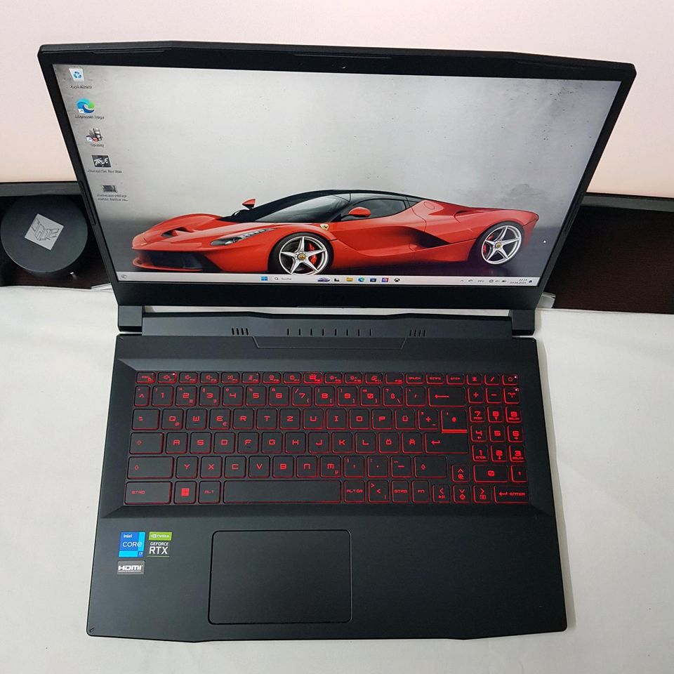 Laptop MSI KATANA Gaming GF66. RTX 3060/intel i7/144Hz/SSD/16GB in Düsseldorf