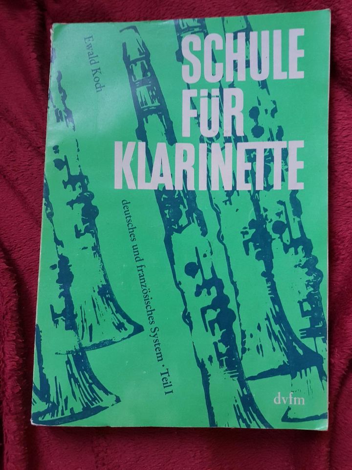 Hammerschmidt Klarinette m. Koffer inkl Bücher in Dortmund