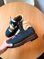 Hanwag Bergler Bergschuhe Wanderschuhe EU 41,5 Blau Neu München - Bogenhausen Vorschau