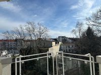 List Möbliertes Apartment mit Balkon Hannover - Mitte Vorschau