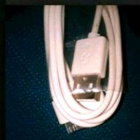 1x Ladekabel Für iPhone 1 2 3 3gs 4 4s iPad 2 3 4 1m weiß Niedersachsen - Einbeck Vorschau