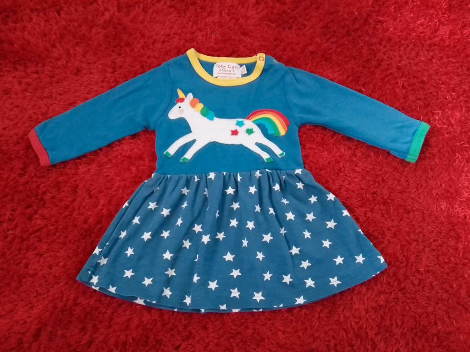 TOBY TIGER Kleid Einhorn Regenbogen Sterne blau, 80 - NEUWERTIG! in Leun