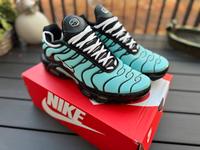 Nike TN Air Max Plus Tiffany 10.5US 44.5EU 2020 Baden-Württemberg - Freiburg im Breisgau Vorschau