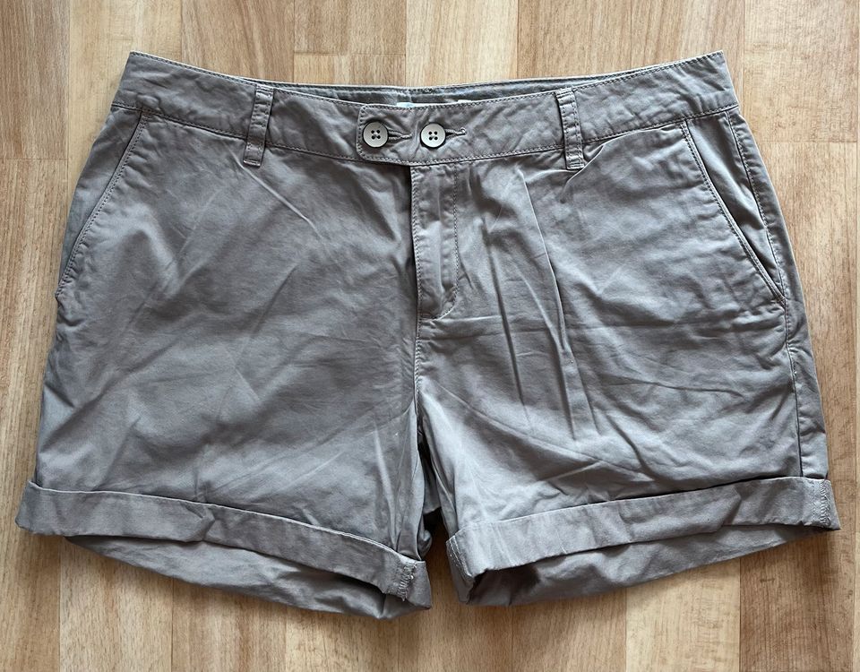 Shorts / Hotpants von Promod / Größe 42 in Elztal