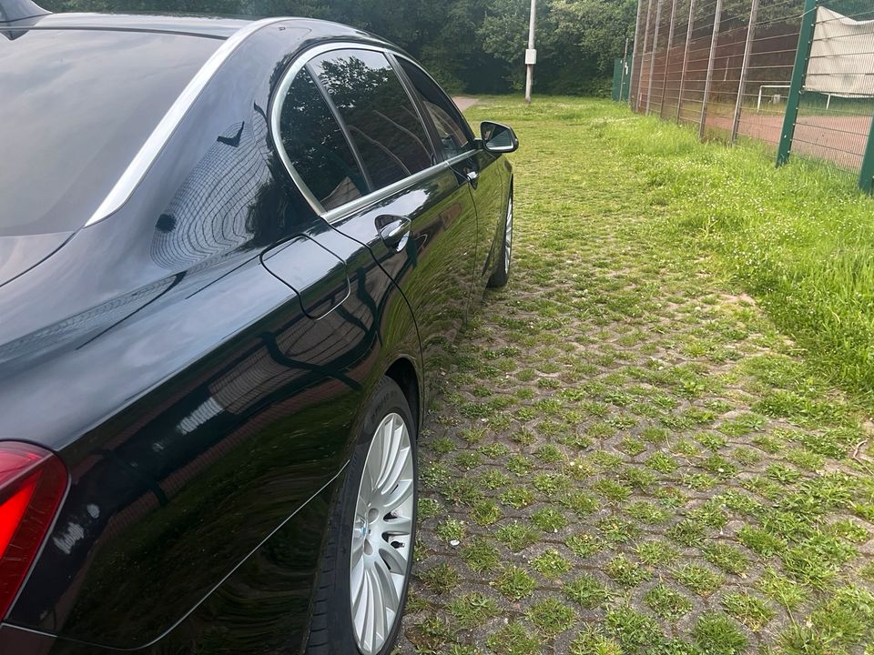 BMW 750LD  XDrive Head up-360 cam Vollaustatung in Marl