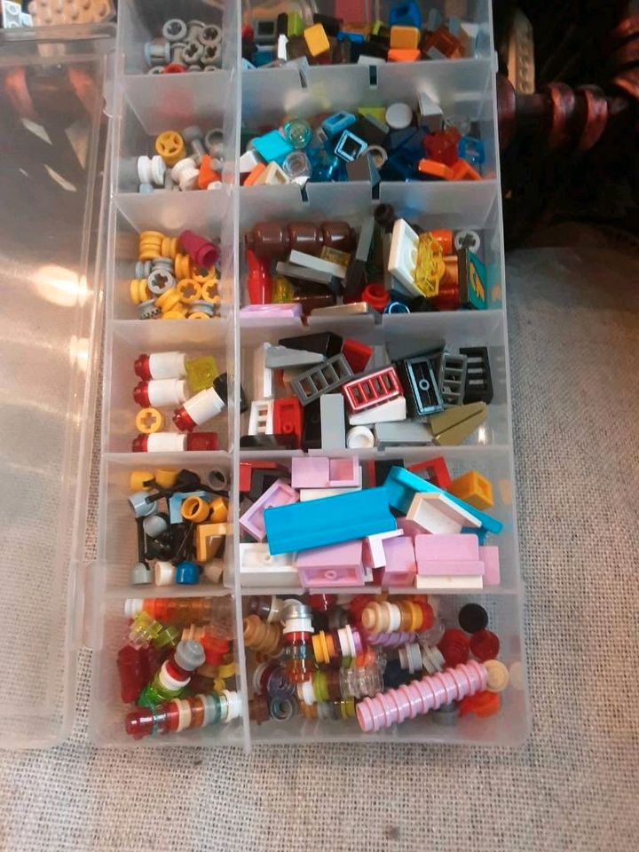 LEGO im Paket in Aukrug