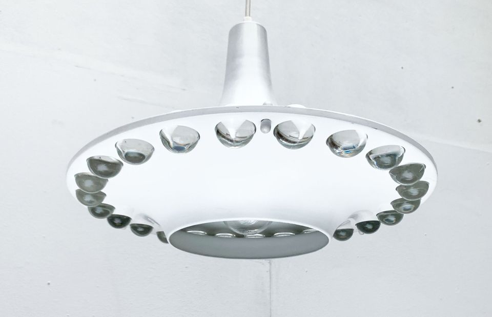 Mid Century Italian Tulip Pendant Lamp zu Space Age Stilnovo 60er in Hamburg