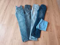 Gr. 146 Jeans Paket 1x Pants 4x Jeanshosen s.Oliver Herzogtum Lauenburg - Büchen Vorschau