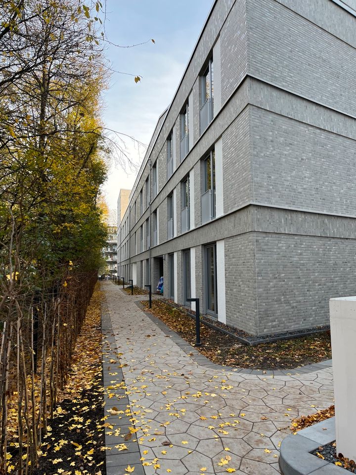 PRIVAT: Neubau - perfekt für Familien - 16qm Balkon - TG in Hamburg