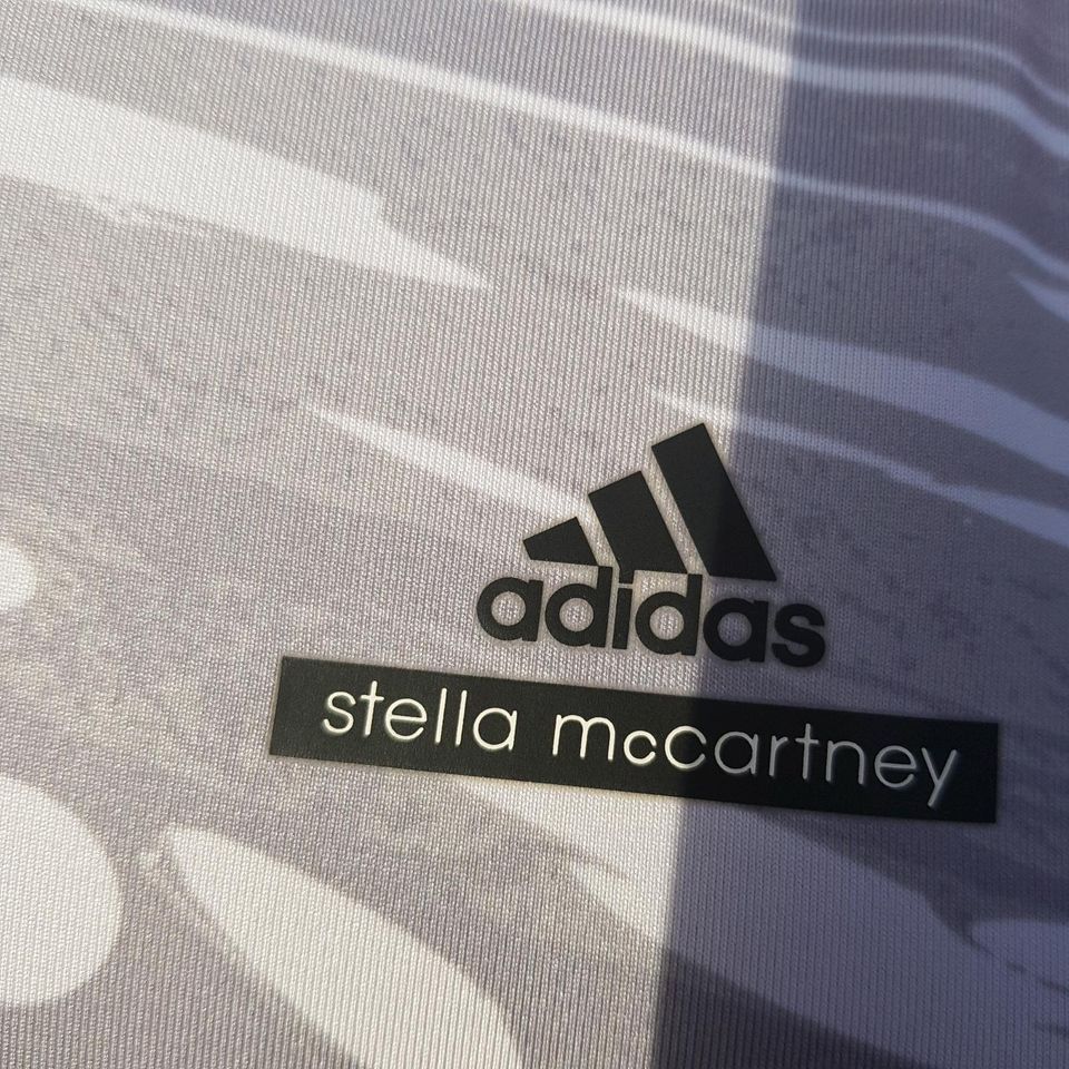 Stella McCartney von Adidas damen T-schirt gr.S bunt neu in Frankfurt am Main