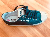 Nagelneue türkise Stoff-Sneaker Berlin - Pankow Vorschau