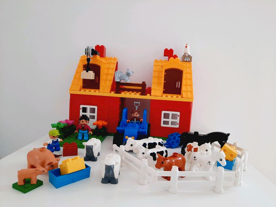 Lego Duplo 4665 großer Bauernhof mit Traktor Tiere Haus Zäune in Husby