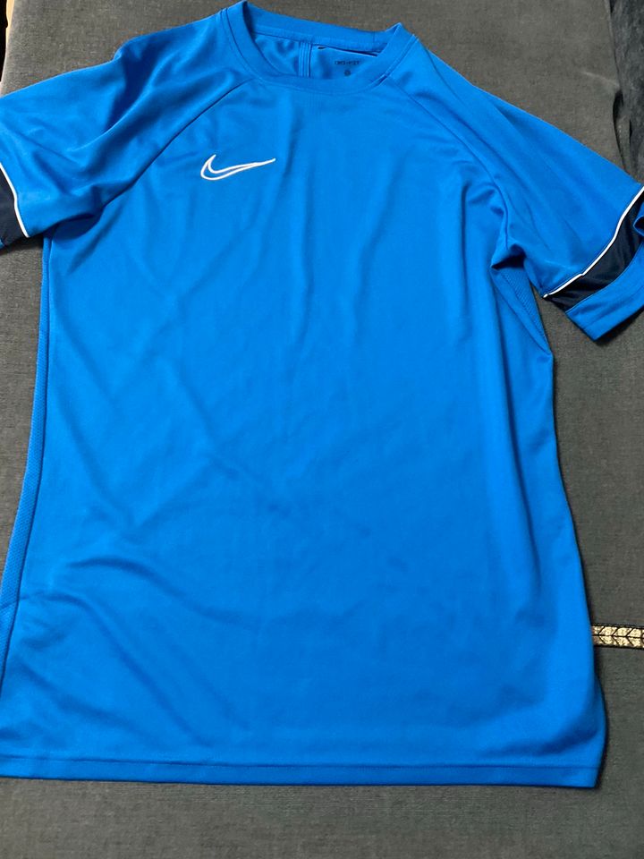 Nike tshirt in Pforzheim