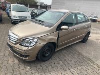 Mercedes-Benz B 200 B -Klasse B 200 CDI Automatik  70000 KM Baden-Württemberg - Heidenheim an der Brenz Vorschau