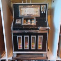 Spielautomat Geldspieler OMEGA antik vintage spielbereit Niedersachsen - Stade Vorschau