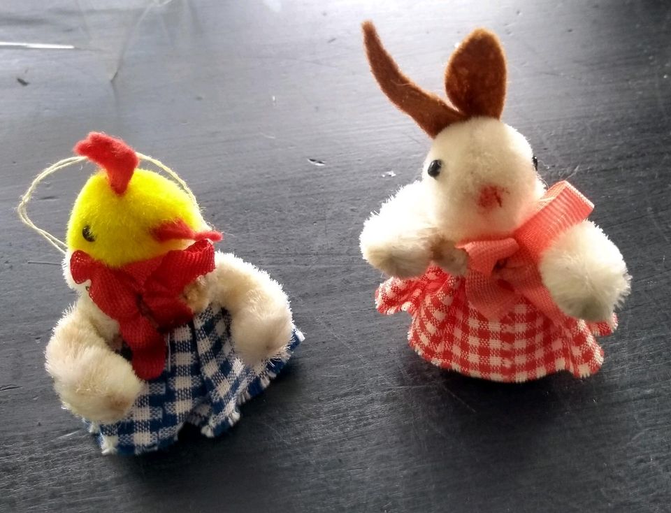 2 Figuren Hahn und Häsin Ostern orig. 50er Jahre in Berlin