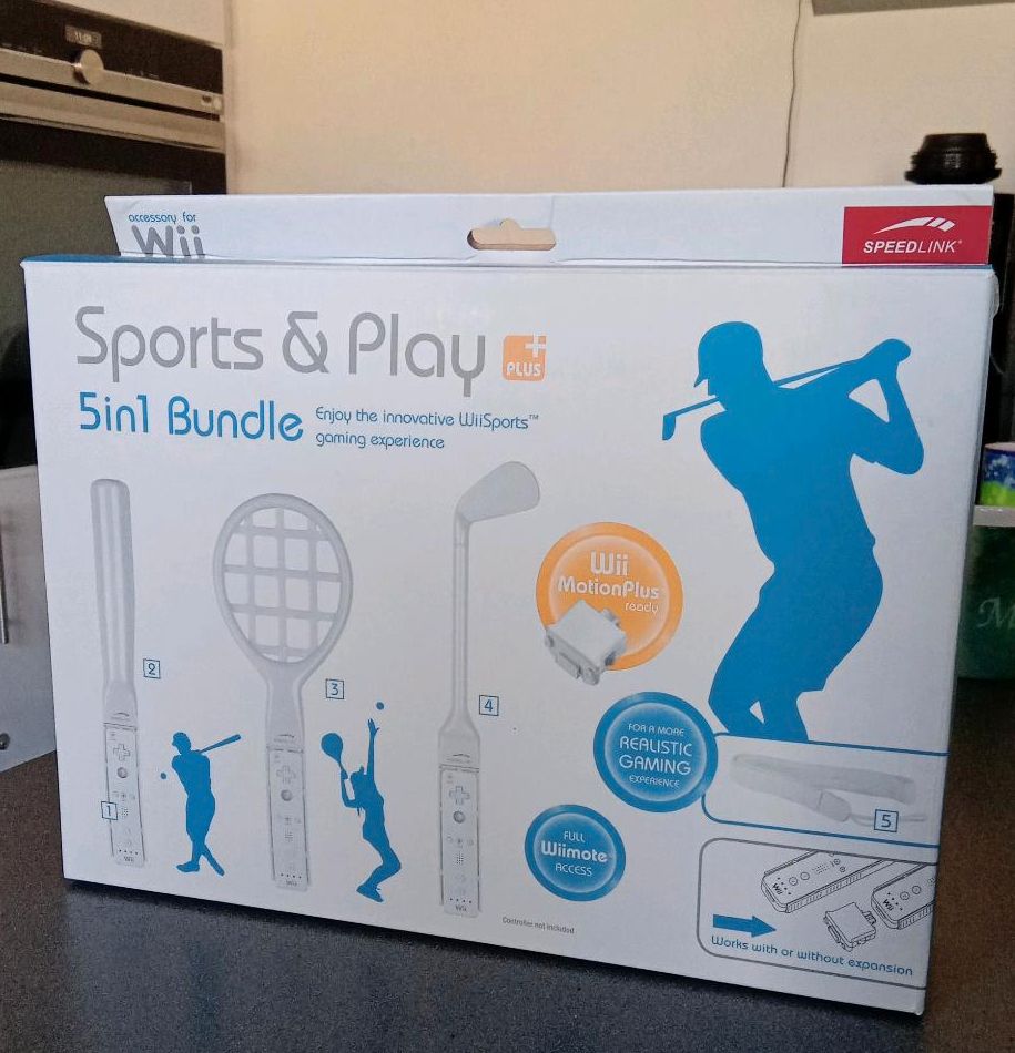 Sport & Play 5 in 1 Bundle für die Wii in Lauenburg