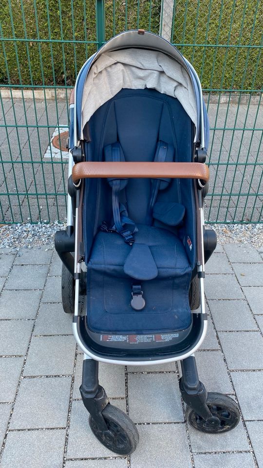 Joolz day2 Kinderwagen dunkelblau in München