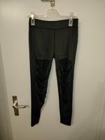 Rotterdamned Leggins mit cut off´s mit Spitze Gr. M Essen - Essen-West Vorschau