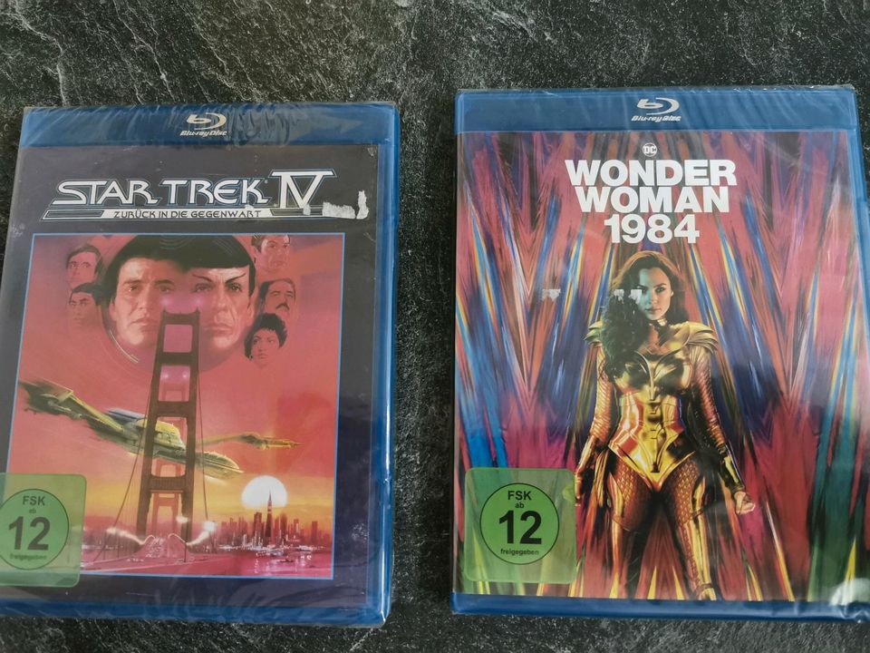 Star Trek und Wonder Woman Blu-ray in Henneberg (Thüringen)