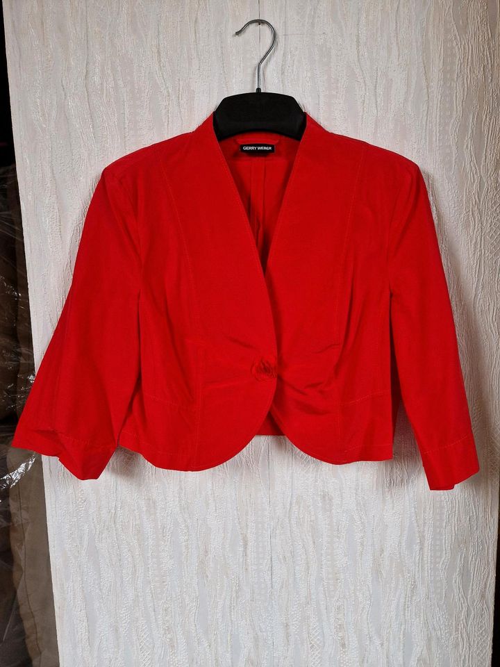 Jacke von Gerry Weber, Gr. 40 in Oerlinghausen