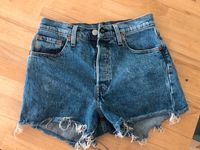 Levi’s Jeans Shorts, HotPants, kurze Hose Niedersachsen - Bovenden Vorschau