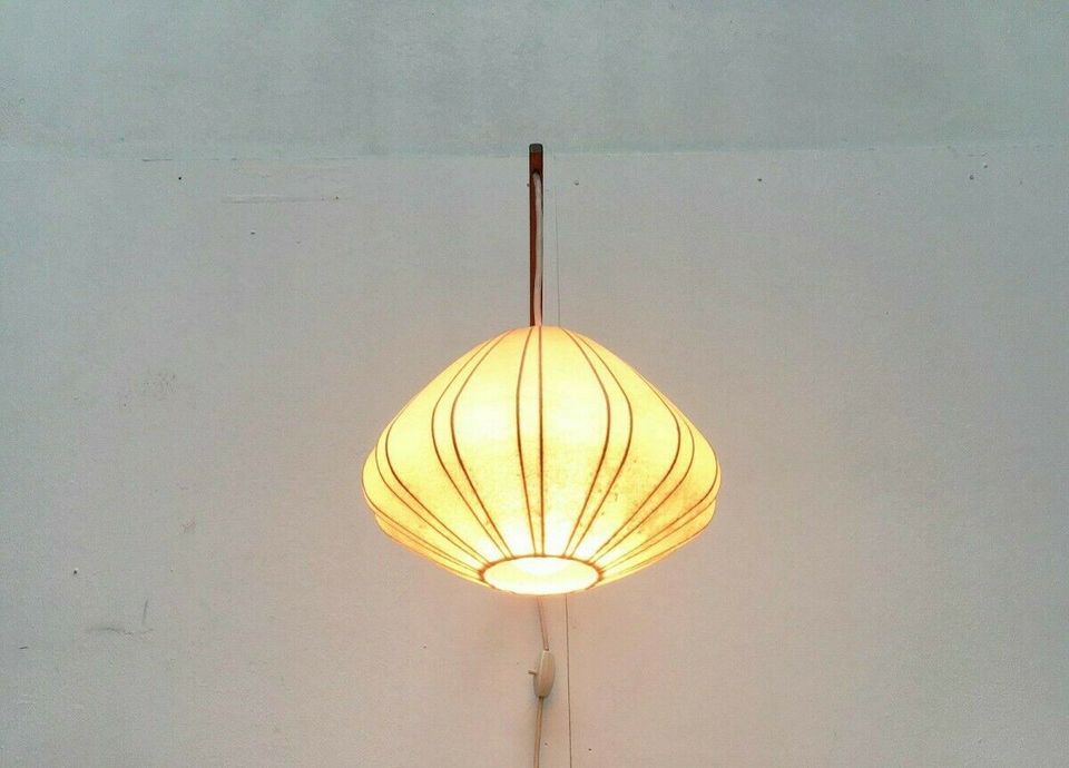 Mid Century Teak Wandleuchte Wall Lamp zu 60er 70er Danish Design in Hamburg