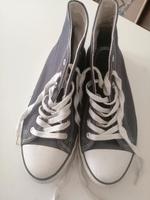 Chucks, Größe 41, dunkelblau Berlin - Hellersdorf Vorschau
