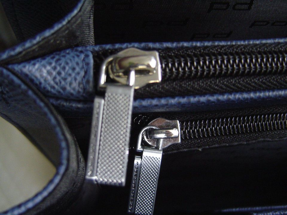 Porsche Design French Classic Briefbag LHF Aktentasche Blau in Duisburg