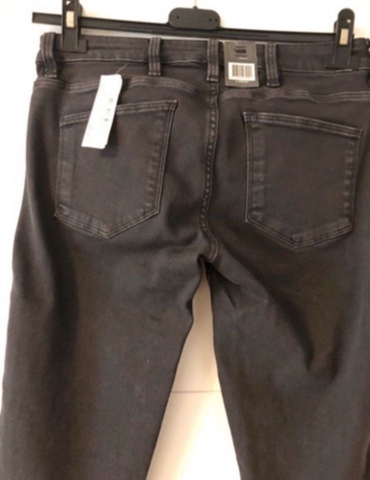 G- Star raw Hose W26 L32 * neu * in Monheim am Rhein