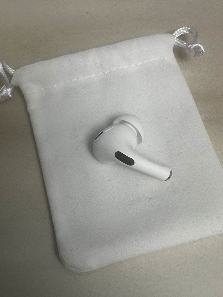 Apple Air Pods RECHTS in München