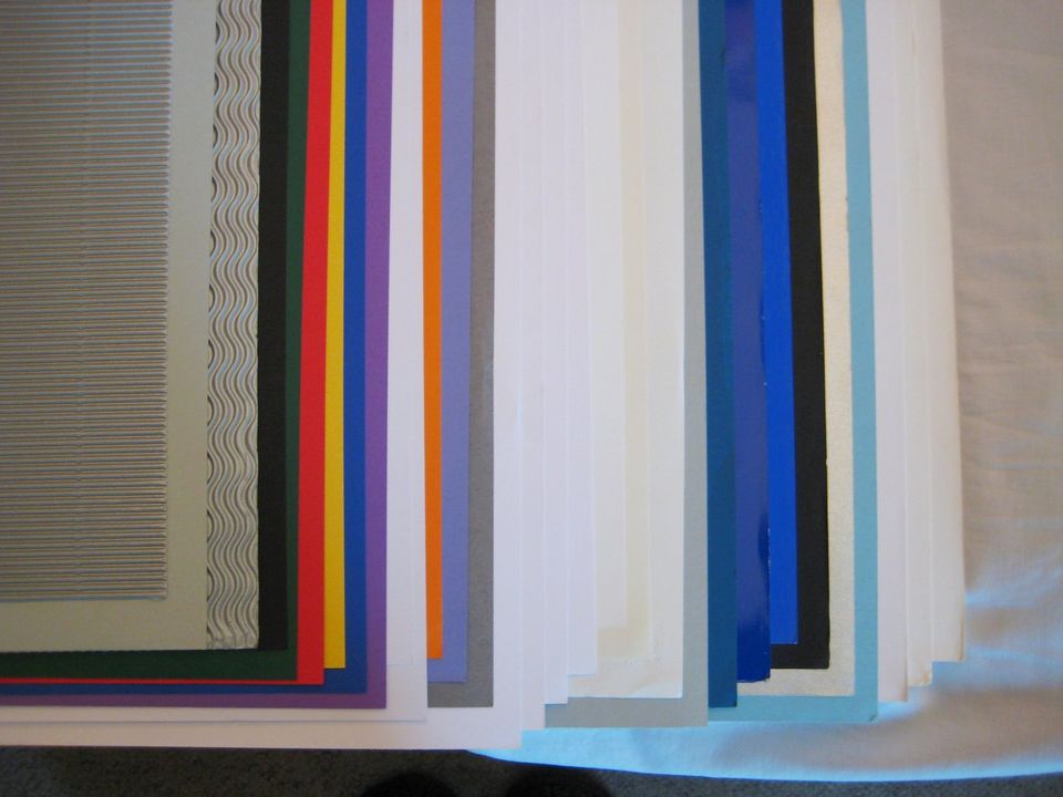 Künstlerpapier Künstlerkarton DIN B2, L70xB50cm, farbiger Karton in Essen