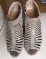 Paul Green Pumps; Gr. 38 / 5; silbergrau Rheinland-Pfalz - Zornheim Vorschau