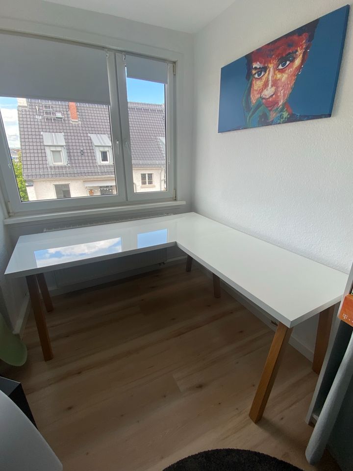 Schreibtisch Ecke weiß Holz in Mainz
